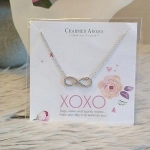 2/$30💕 BNWT Charmed Aroma Adjustable Sterling Silver Necklace